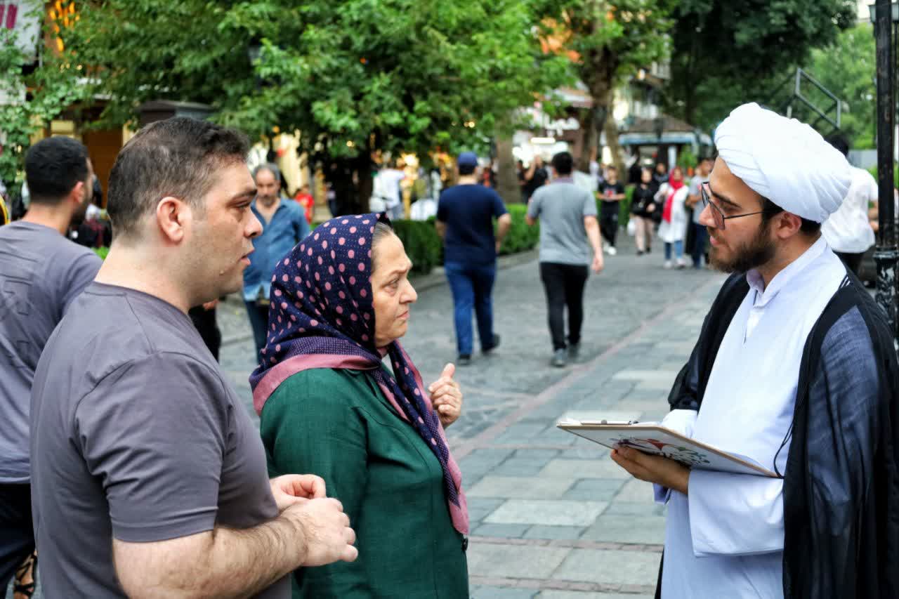 پادکست| عطوفت و مهربانی؛ سومین مورد از راهکارهای مواجهه مستقیم با منکرات اجتماعی