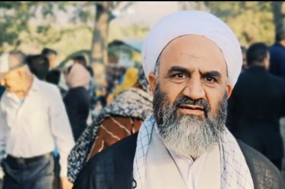 خادمِ مردم بودن، افتخار روحانیت است